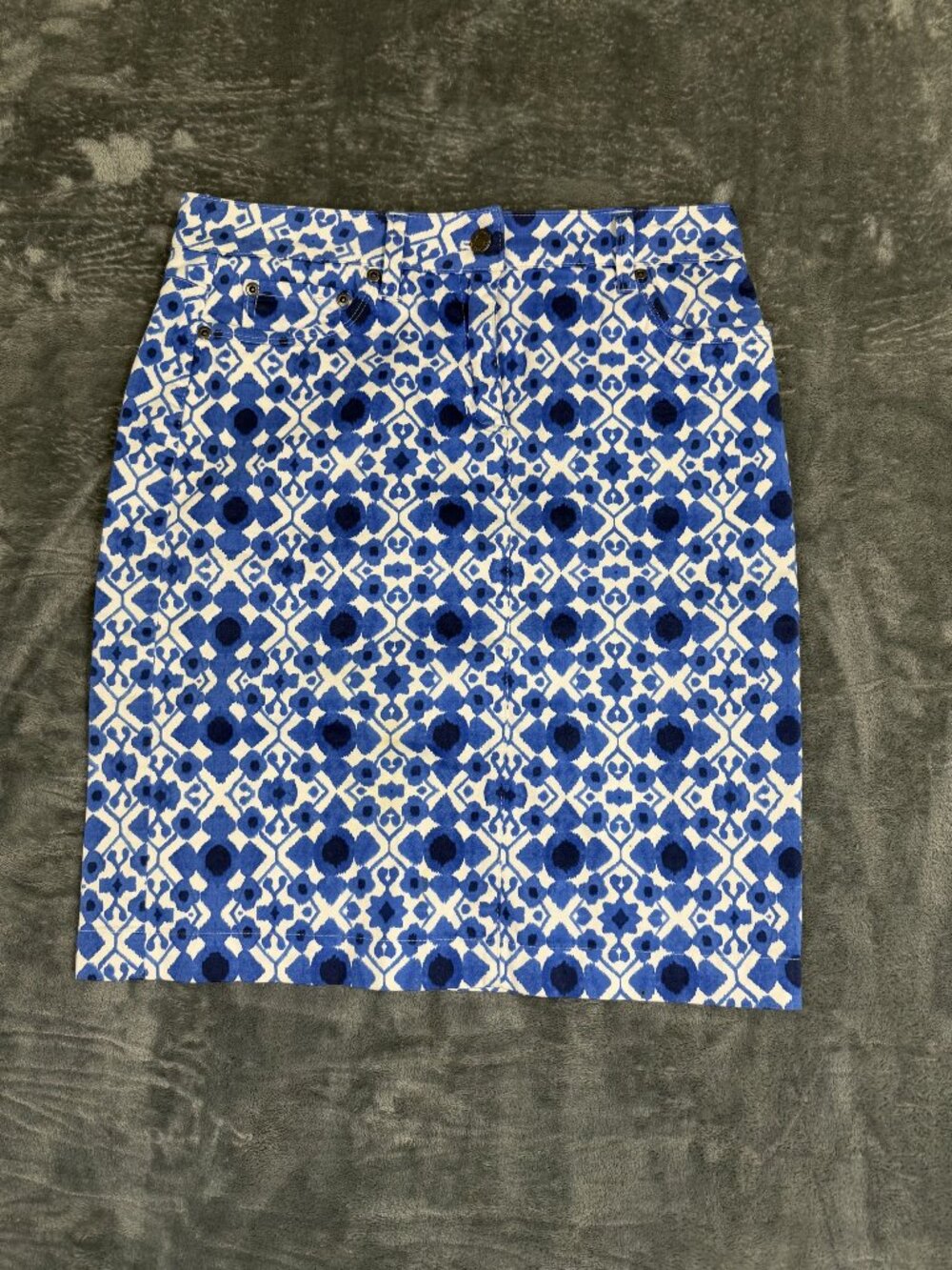 Jones New York Blue & White Floral Pattern Stretch Pencil Skirt Size 4